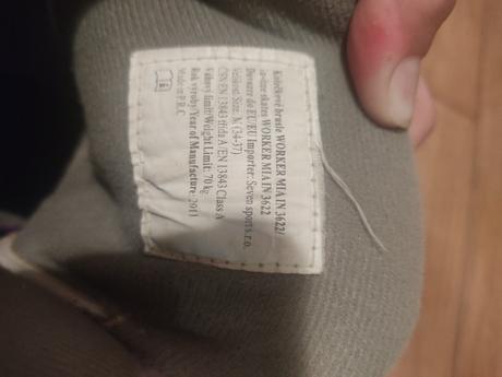 Predám dievčenské kolieskové korčule, 34