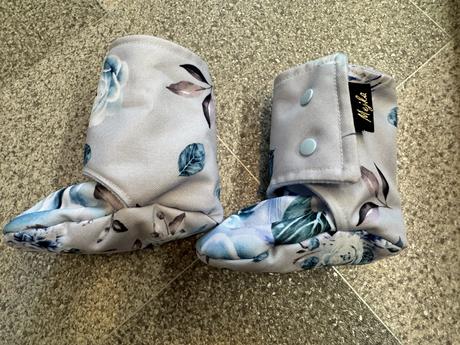 Vysoké capačky nenosené, 6-9 mes., <17