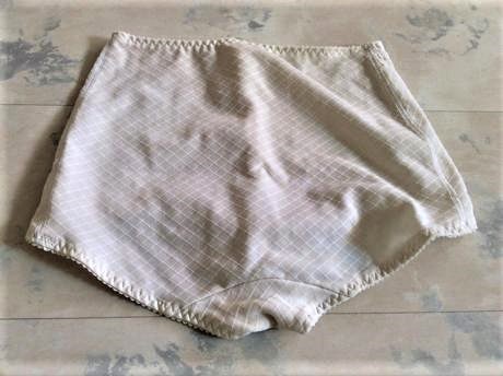 Formovacie nohavičky, m