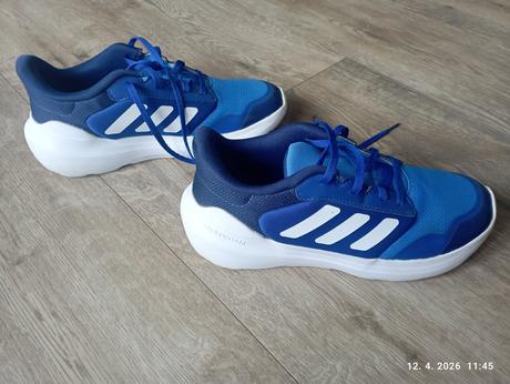 Tenisky s poštovným, adidas,38