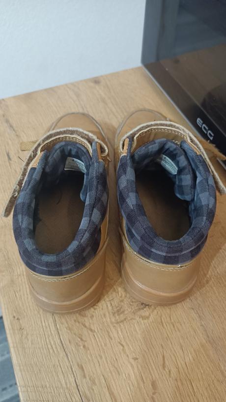 Prechodné topánky champion č.37, champion,37