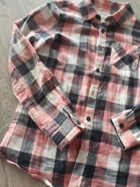 Károvaná košeľa, 146
