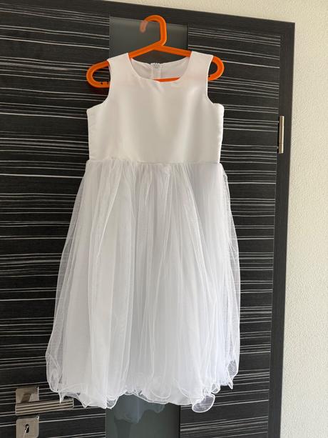 Šaty na sväté prijímanie, 116