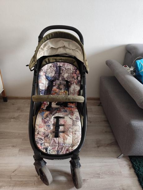 Športový kočiar, joie