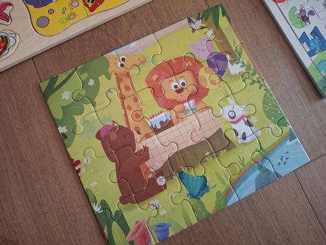 Puzzle s vkladačkou, rôzne puzzle,