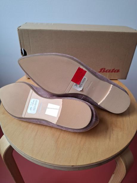 Velúrové baleríny baťa, baťa,36