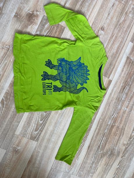 Tricko 110 dino, c&a,110