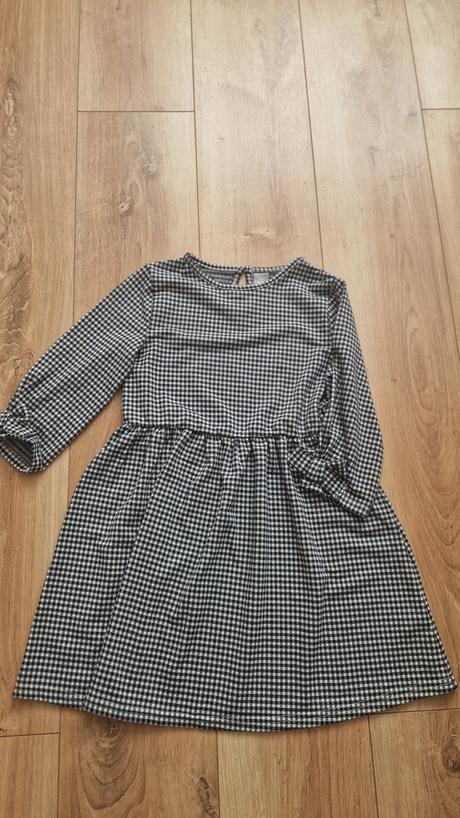 Slávnostné šaty veľ. 134 cm., 134