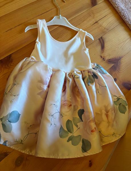 Krasne saty masla vzadu top stav, h&m,92