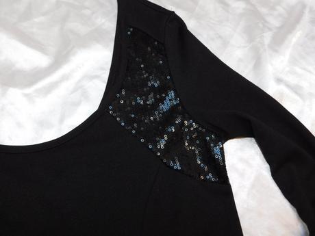 Pekne upletove šaty, 36