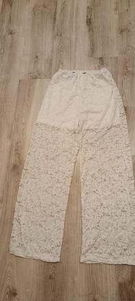 Krajkove elastické nohavice,