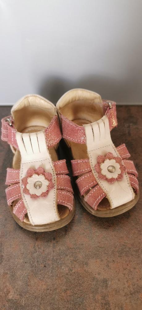Sandálky pre princezničky, 19