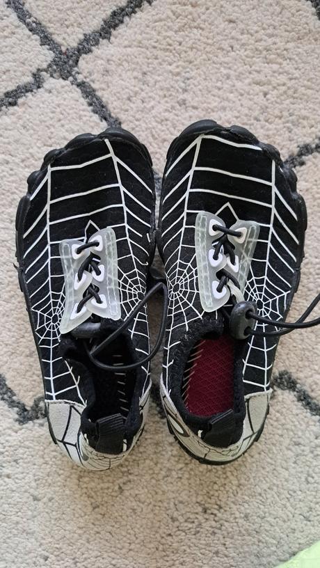 Topanky do vody spiderman barefoot 18.5cm, 28