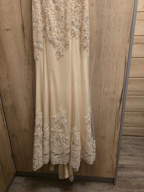 Spoločenské šaty č.38-40, 38