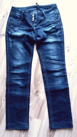 Dámské riflove nohavice č.28, 28