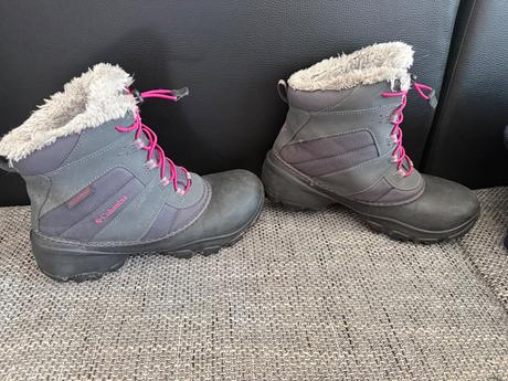 Snehule, columbia,39