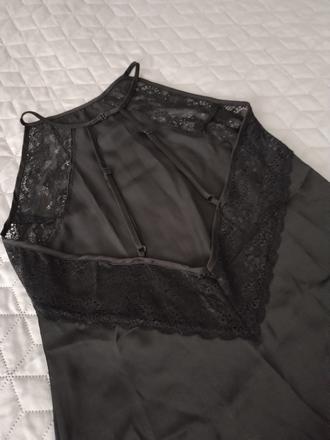 Krásne saténové tielko s čipkou, s