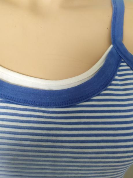 720 tricko namornicke plus cervene a  tepláky, s