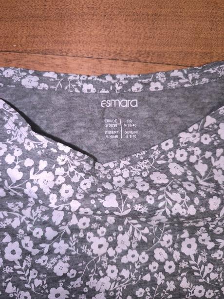 Dojčiace tričko, esmara,s