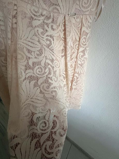 Sviatočné šaty, s