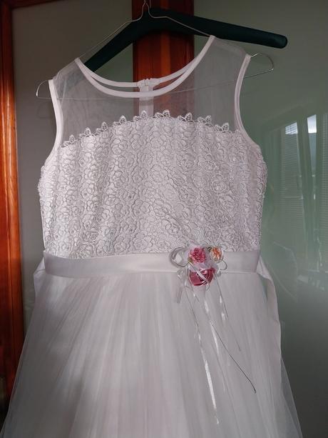 Šaty na prvé sväté prijímanie, 152