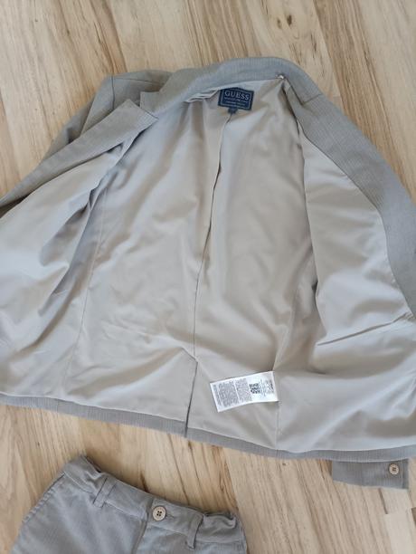 Nohavice a sako, guess,128