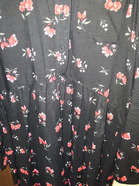 1x oblečené saty, h&m,146