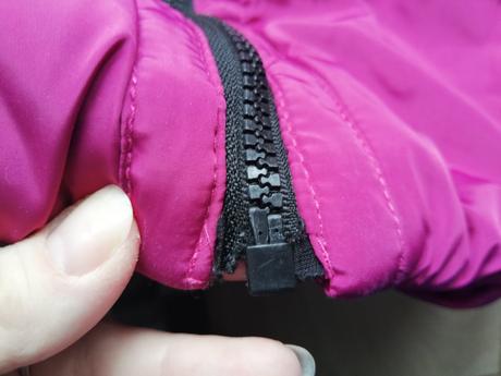 Bunda s odnímateľnou kapucňou, 110