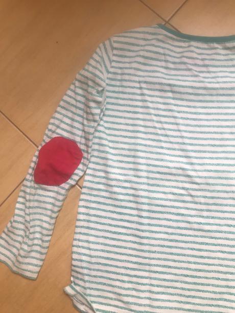 Tricko, reserved,140