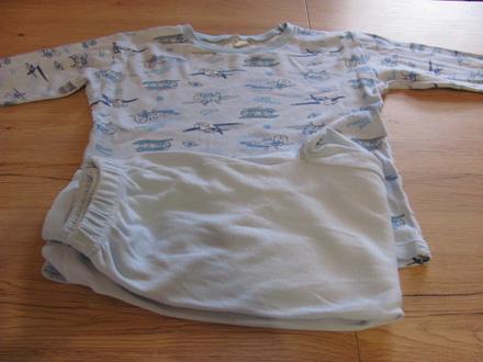 Modré pyžamo veľ. 116, 116