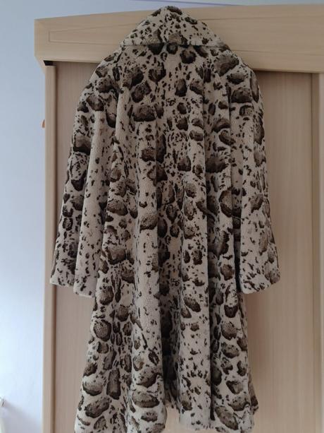 Kožušinove paletko, m