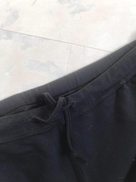 Kvalitné športové tepláky, xl