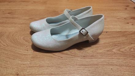 Poltopánky, graceland,35