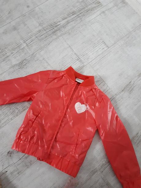 Tenká šuštiaková bunda, 110