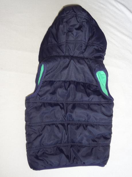 Teplá vesta v.92, 92