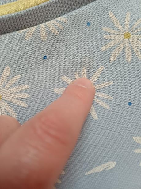 Kvietkovana mikina, nutmeg,116