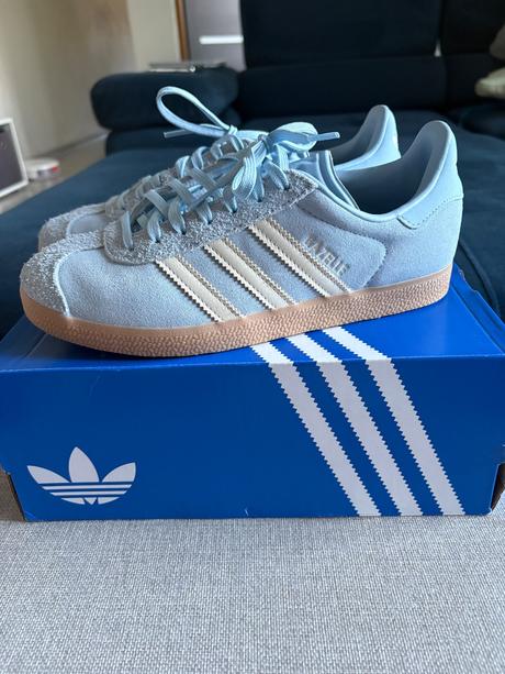 Bledomodré tenisky 38 2/3, adidas,38