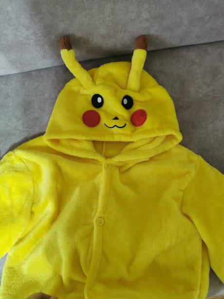 Kostym pikachu, 