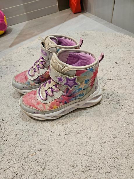 Prechodne topanky, skechers,30
