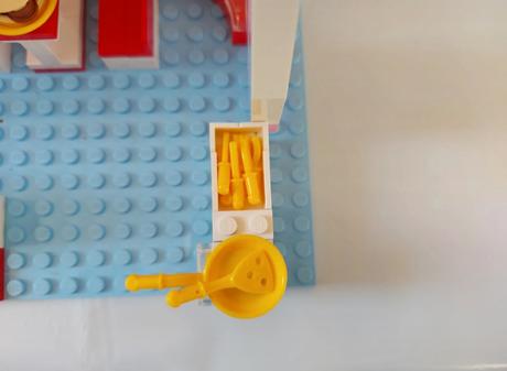 Lego friends 3061 kaviareň v parku (city park café,