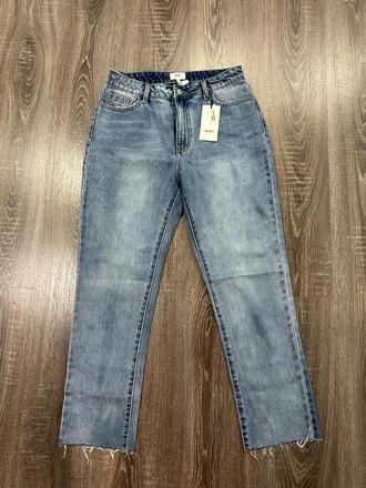 Object nove damske rifle č.l -pc 70eur, l