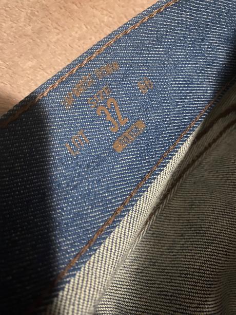 Original gucci džínsy, 32