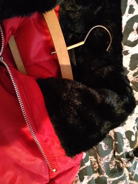 Červená zimná bunda, takko,42
