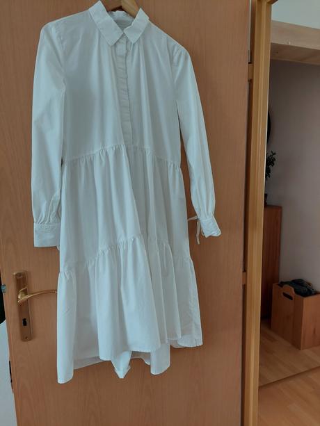 Saty reserved, reserved,36