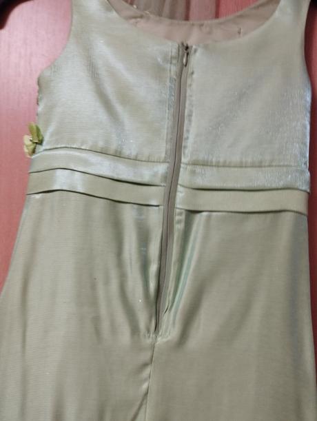 Dievčenské slávnostné šaty, 134