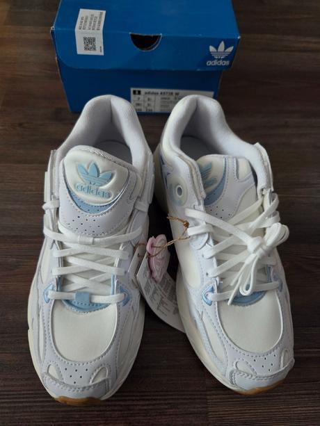 Tenisky adidas astir w velk.38,5, adidas,38