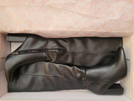 Nové čižmy, deichmann,38