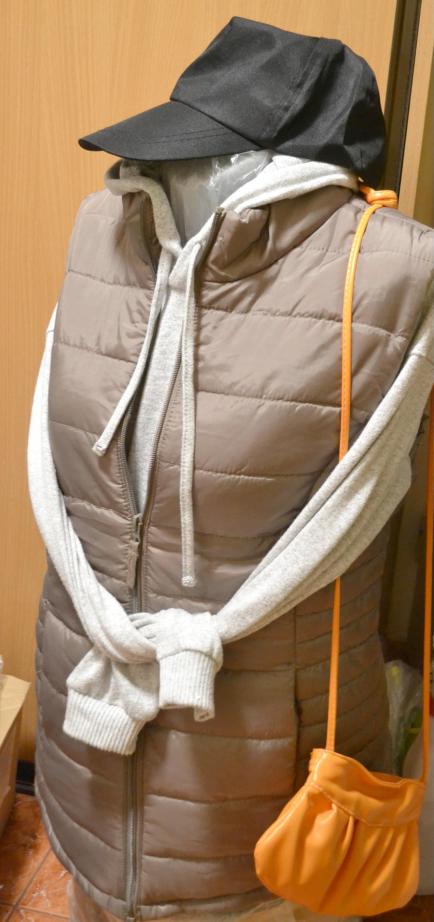 Zoštíhľujúca vesta ako nová m/l, m