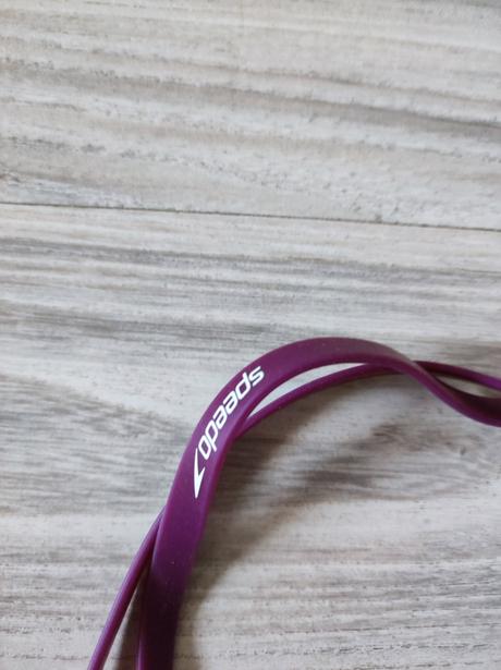 Plavecké okuliare speedo, 