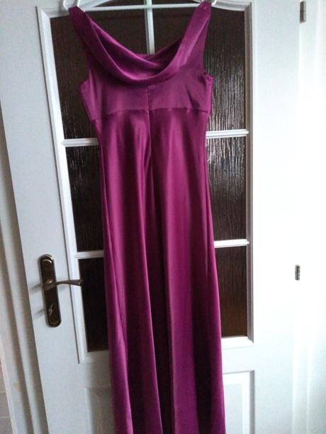 Jednoduché spoločenské šaty veľ.38, 38